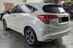 Honda HRV Prestige A/T ( Matic Sunroof ) 2016 Putih Km 54rban Mulus Siap Pakai 4