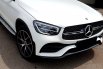 Mercedes-Benz GLC 200 AMG Line 2022 putih km 26 ribuan cash kredit bisa dibantu 5