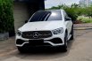 Mercedes-Benz GLC 200 AMG Line 2022 putih km 26 ribuan cash kredit bisa dibantu 3