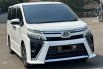 TOYOTA VOXY 2.0 AT PUTIH 2019 DIJUAL CEPAT TERMURAH 3