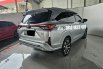 Toyota Avanza Veloz Q TSS AT ( Matic ) 2022 Silver Km low cuma 34rban Siap Pakai tangerang 4