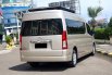 Toyota Hiace Premio 2020 10 seater diesel km 29 ribuan 6