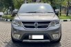 Dodge Journey SXT Platinum 2013 Abu-abu 3