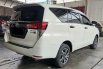 Toyota Innova 2.4 V A/T ( Matic ) 2022 Putih Km 23rban Mulus Siap Pakai 6