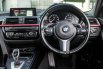 BMW 3 Series 320i M Sport 2.0 Facelift 2018 Abu Abu Metalik Sedan 12