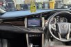 Toyota Innova 2.4 V A/T ( Matic Diesel ) 2022 Hitam Km 49rban Mulus Siap Pakai Good Condition 8