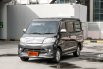 Daihatsu Luxio 1.5 X M/T manual 2021 Abu-abu 3