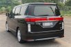 Nissan Elgrand Highway Star 2013 6