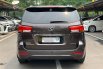 Kia Grand Sedona Ultimate 2017 4