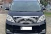 Toyota Alphard X 2009 1