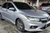 Honda City E AT ( Matic ) 2017 Silver Km Cuma 41rban Mulus Gress Siap Pakai 2