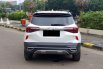 Kia Seltos EX Plus 2021 putih sunroof 6