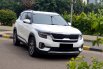 Kia Seltos EX Plus 2021 putih sunroof 2