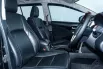 Toyota Venturer 2.0 A/T BSN 2019 Hitam 12