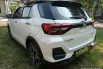 Daihatsu Rocky 1.0 R TC CVT ASA 2021 Putih 4