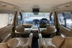 Hyundai H-1 Royale 2018 Hitam 9