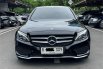 Mercedes-Benz C-Class C 200 Avantgarde Line 2018 Hitam 1