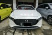 Mazda 3 Hatchback Skyactive 2.0 AT ( Matic ) 2020 Putih Antik Km 17rban Mulus Siap Pakai 1