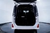 Toyota Voxy 2.0 A/T 2018 8