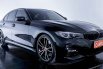 BMW 330i 2.0 M Sport AT 2022 Hitam 3