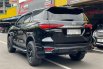 FORTUNER GR 2.8 AT HITAM 2022!! 4