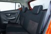 JUAL Daihatsu Ayla 1.2 R Deluxe AT 2019 Orange 7