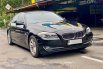 BMW 5 Series 520i 2013 Hitam 2