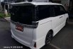 Toyota Voxy 2.0 AT 2018 / Promo Kredit Voxy 4
