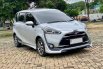 Toyota Sienta Q 2019 Silver 3