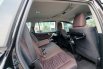 Toyota Kijang Innova V 2021 hitam km 5 ribuan 15