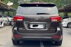 KIA GRAN SEDONA ULTIMATE AT COKLAT 2017 TERMURAH 5