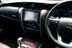 Toyota Fortuner 2.4 VRZ AT 2018 putih km47 ribuan 11