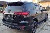Toyota Fortuner 2.4 TRD AT 2021 7
