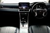 Mitsubishi Xpander Cross NewPremium Package CVT 2023 hitam km 9 ribuan 9