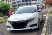 Honda Accord 1.5L 2022 putih km 38 ribuan cash kredit proses bisa dibantu 2