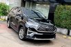 Toyota Kijang Innova Zenix Hybrid 2023 q hybrid modelista hitam 2