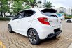Honda Brio RS CVT 2020 4