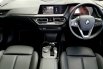 BMW 2 Series 218i 2022 putih km 17 ribuan sedan 14