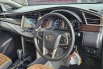 Toyota Innova 2.4 V A/T ( Matic Diesel ) 2019 Abu2 Mulus Siap Pakai Good Condition 9