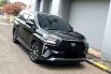 Toyota Veloz Q 2024 hitam km 11 ribuan 3