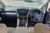 Toyota Alphard 2.5 G A/T 2022 12