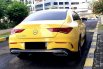Mercedes-Benz CLA 200 AMG Line 2022 kuning km 8 ribuan 5