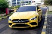 Mercedes-Benz CLA 200 AMG Line 2022 kuning km 8 ribuan 2