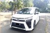 Toyota VOXY 2.0 AT 2019 , JUAL CEPAT 8