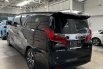 Toyota Alphard 2.5 G A/T 2021 Hitam 6