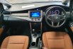 Toyota Kijang Innova 2.0 G Abu-abu 9