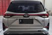 Toyota Veloz Q TSS A/T ( Matic ) 2022 Silver Km 34rban Mulus Siap Pakai Good Condition 5