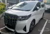 Toyota Alphard 2.5 G A/T 2021 Putih 3