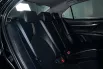 Toyota Camry 2.5 V 2021 Hitam 7