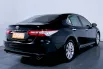 Toyota Camry 2.5 V 2021 Hitam 13
